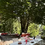 Private Near Bellagio On 펜션 *