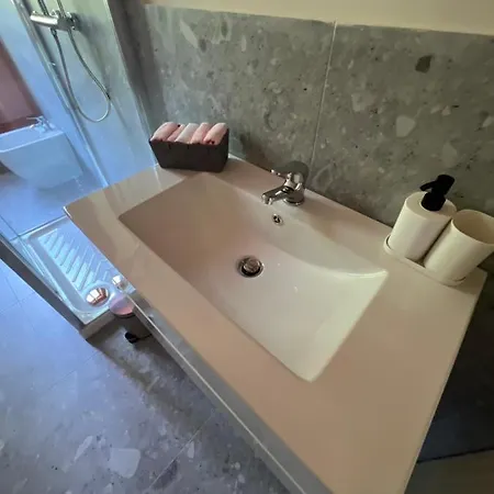 Private Near Bellagio On Дом отдыха Магрельо