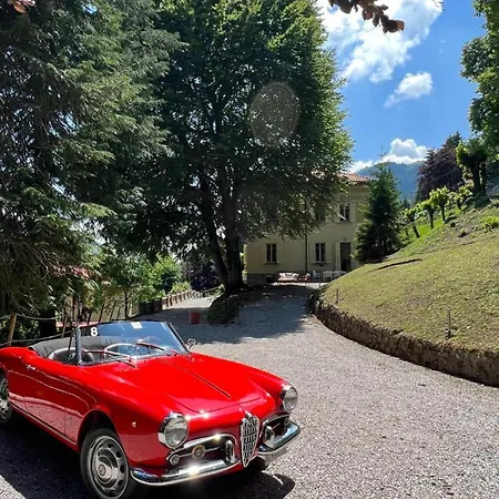 Pia Lena Сasa de vacaciones Magreglio
